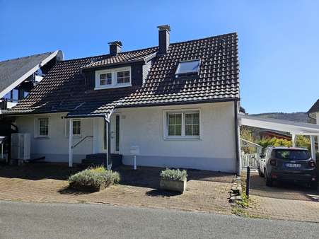 Straßenansicht - Zweifamilienhaus in 58285 Gevelsberg mit 245m² kaufen