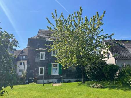 Gartenseite - Zweifamilienhaus in 42369 Wuppertal mit 144m² kaufen