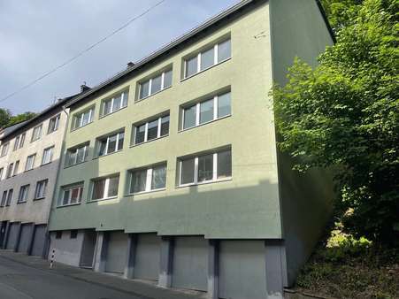 Außenansicht - Etagenwohnung in 42117 Wuppertal mit 90m² kaufen