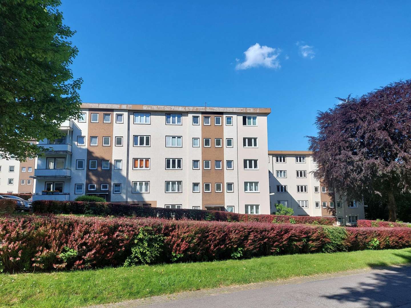 null - Etagenwohnung in 42389 Wuppertal mit 168m² kaufen