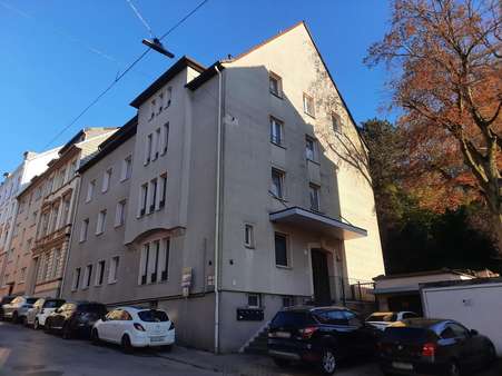 Seitenansicht Seitenansicht - Etagenwohnung in 42119 Wuppertal mit 166m² kaufen