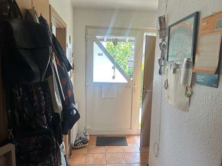 Hauseingang/Flur Hauseingang/Flur - Doppelhaushälfte in 42369 Wuppertal mit 130m² kaufen