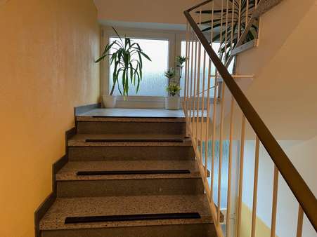 Treppenhaus - Etagenwohnung in 42327 Wuppertal mit 57m² kaufen