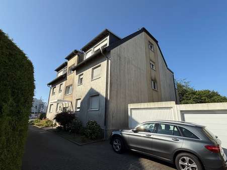 Seitenansicht Seitenansicht - Erdgeschosswohnung in 42281 Wuppertal mit 89m² kaufen