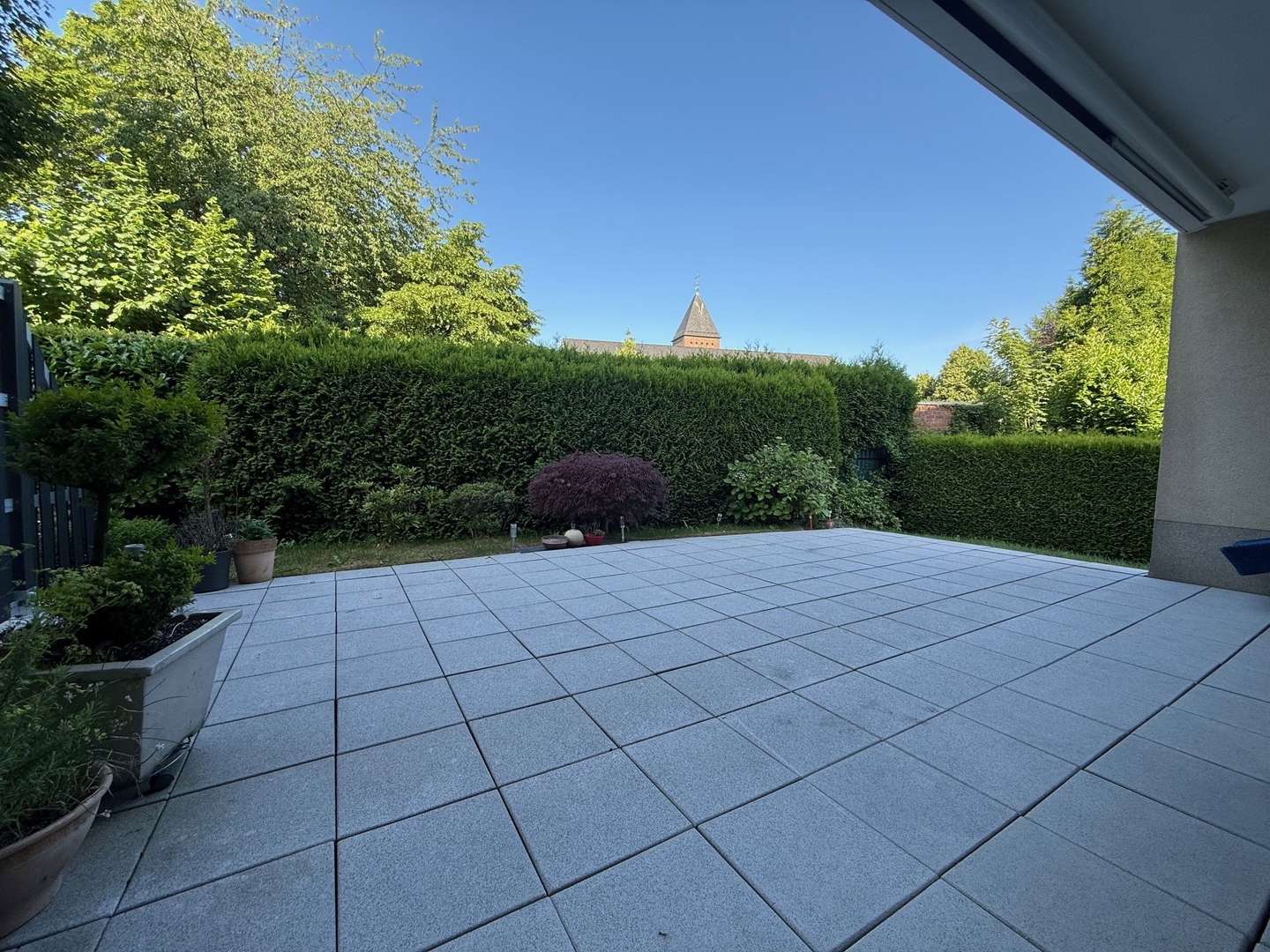 Titelbild Titelbild - Erdgeschosswohnung in 42281 Wuppertal mit 89m² kaufen