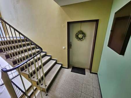 Wohnungseingangstür Wohnungseingangstür - Etagenwohnung in 42279 Wuppertal mit 57m² kaufen