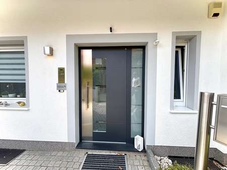 Haustüre Haustüre - Reihenendhaus in 58256 Ennepetal mit 115m² kaufen