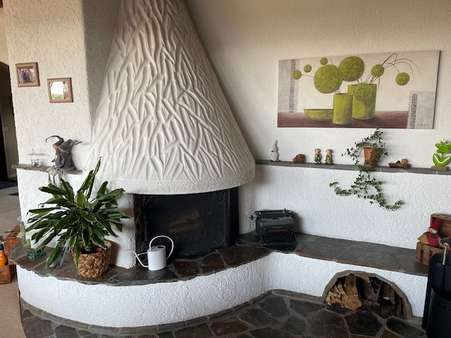 Kamin Kamin - Maisonette-Wohnung in 42349 Wuppertal mit 188m² kaufen