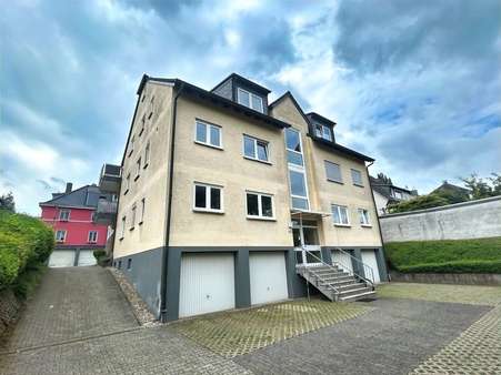 Außenansicht Außenansicht - Erdgeschosswohnung in 42349 Wuppertal mit 91m² kaufen