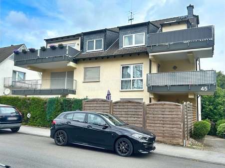 Straßenansichtt Straßenansichtt - Erdgeschosswohnung in 42349 Wuppertal mit 91m² kaufen