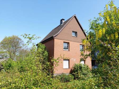 Vorderansicht - Einfamilienhaus in 42279 Wuppertal mit 106m² kaufen