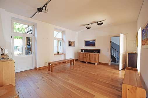 Ladenlokal - Mehrfamilienhaus in 42281 Wuppertal mit 354m² günstig kaufen