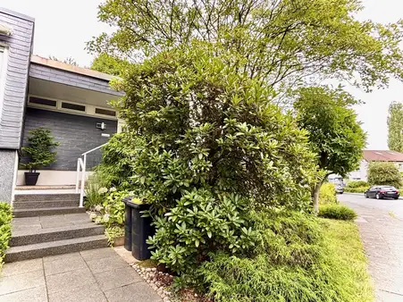 Bungalow mit Atrium – zeitlose Architektur, solide gebaut, mit höchster Privatsphäre