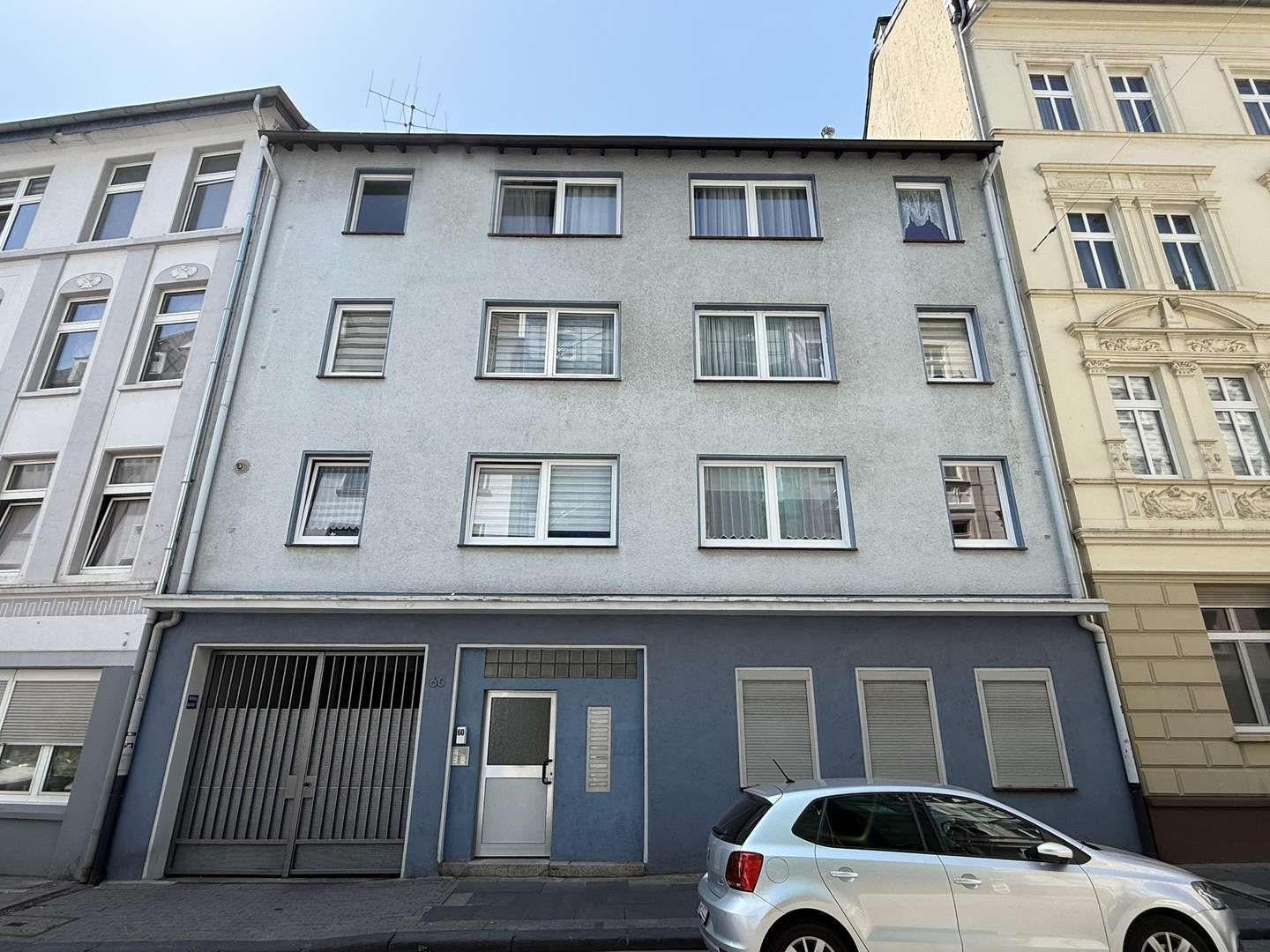 Titelbild Titelbild - Erdgeschosswohnung in 42107 Wuppertal mit 71m² kaufen