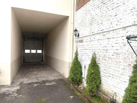 Durchfahrt - Mehrfamilienhaus in 42283 Wuppertal mit 575m² günstig kaufen