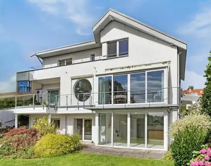 Toelleturm - Leben auf der Sonnenseite in einem exklusiven Architektenhaus mit zwei Wohneinheiten