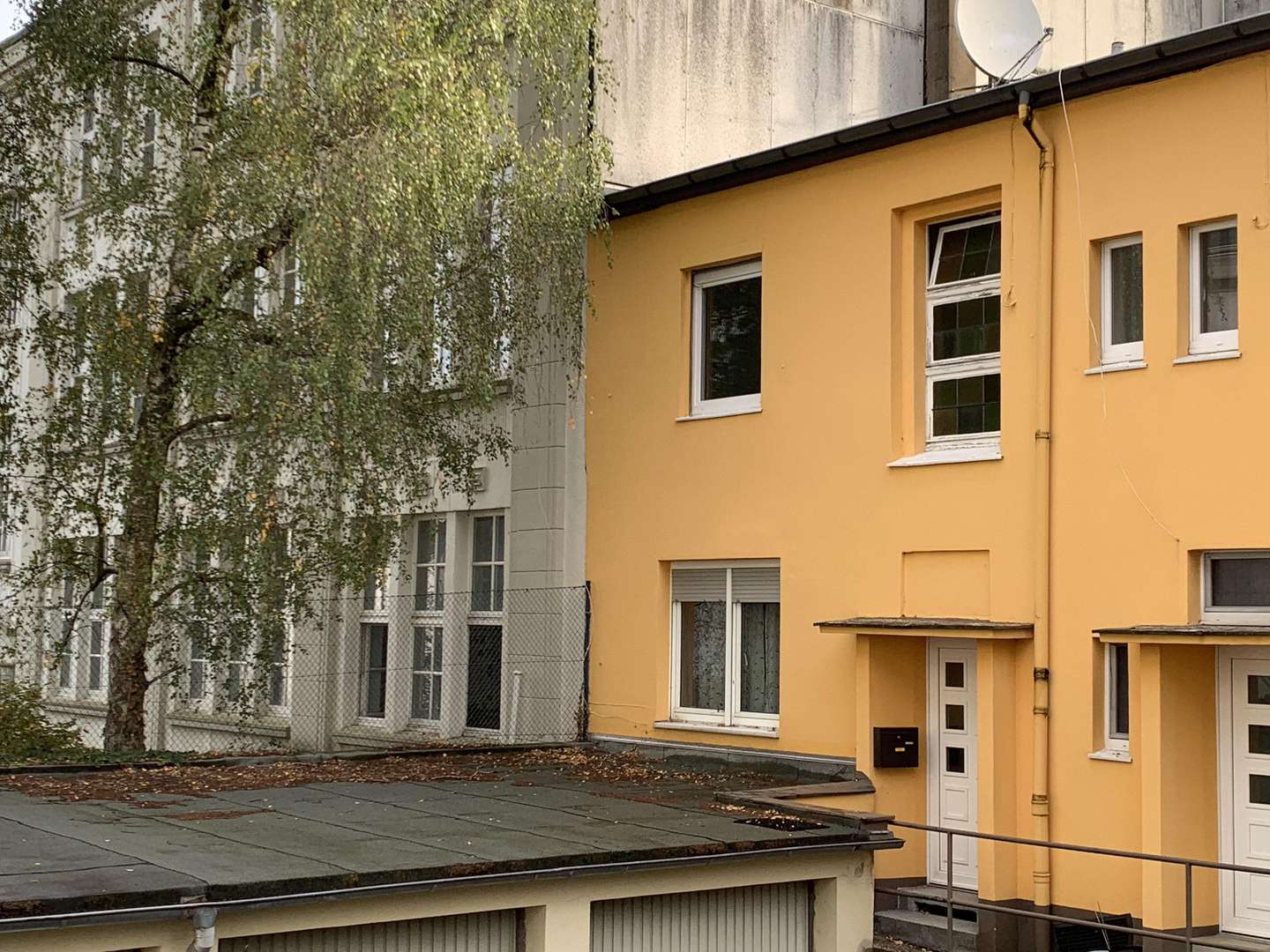 Titelbild - Etagenwohnung in 42117 Wuppertal mit 128m² kaufen