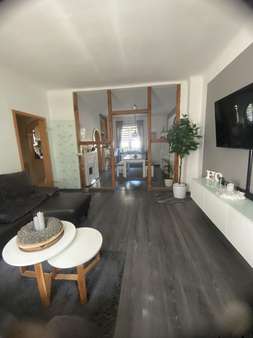 Wohn-/Esszimmer - Reihenendhaus in 42279 Wuppertal mit 148m² kaufen