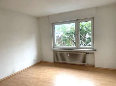 Schlafzimmer Erdgeschoss - Doppelhaushälfte in 42369 Wuppertal mit 120m² kaufen