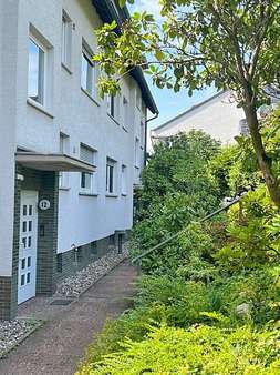 Hauseingang - Etagenwohnung in 42349 Wuppertal mit 85m² kaufen