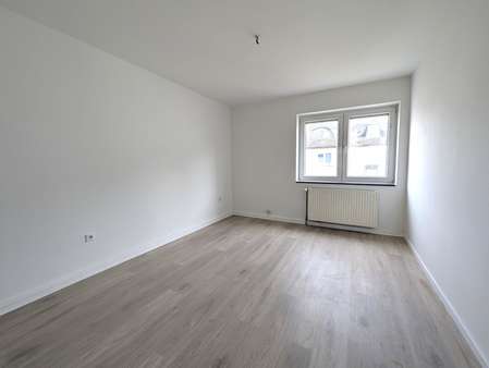 Schlafzimmer - Etagenwohnung in 42389 Wuppertal mit 52m² kaufen