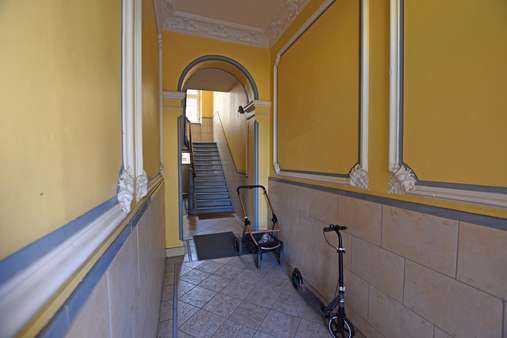 Eingangsbereich - Mehrfamilienhaus in 42105 Wuppertal mit 510m² kaufen