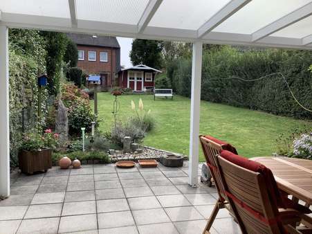 Terrasse und Garten - Reihenendhaus in 40882 Ratingen mit 80m² kaufen