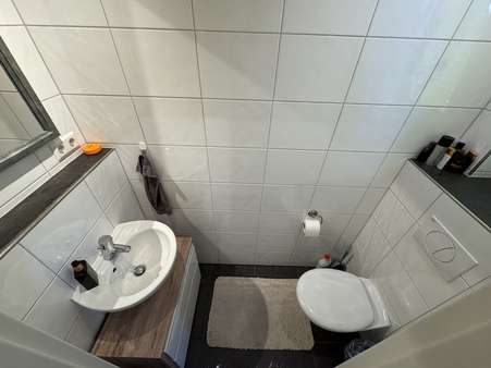 Gäste-WC Gäste-WC - Reiheneckhaus in 42781 Haan mit 136m² kaufen