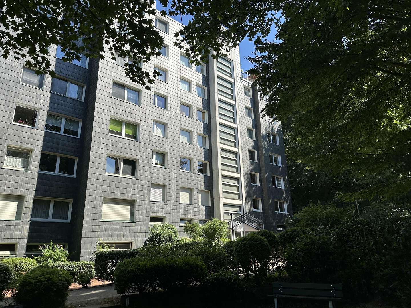 Ein 1. Blick! Ein 1. Blick! - Etagenwohnung in 42555 Velbert mit 77m² als Kapitalanlage kaufen