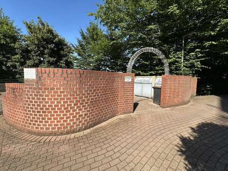 Stellpatz Mülltonnen Stellpatz Mülltonnen - Etagenwohnung in 42555 Velbert mit 77m² als Kapitalanlage kaufen