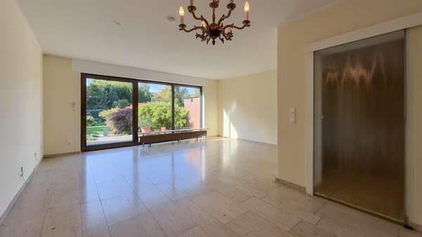 Wohn-/ Esszimmer - Reiheneckhaus in 40878 Ratingen mit 96m² kaufen