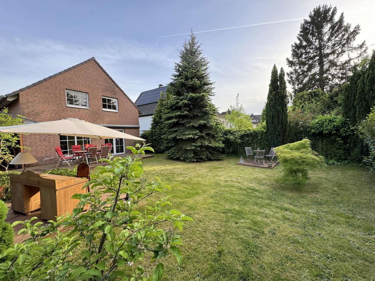 Gartenansicht - Einfamilienhaus in 40721 Hilden mit 118m² kaufen