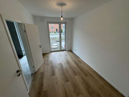 Schlafzimmer - Erdgeschosswohnung in 40724 Hilden mit 131m² kaufen