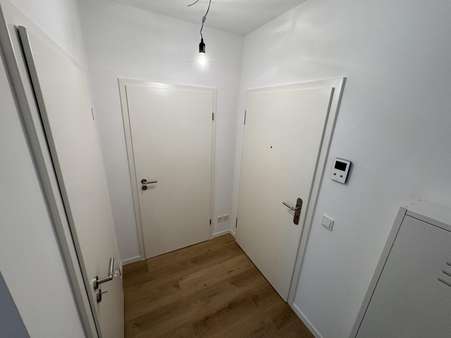 Flur - Erdgeschosswohnung in 40724 Hilden mit 70m² kaufen