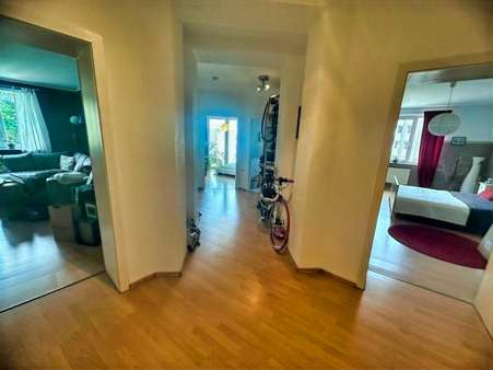 Diele - Etagenwohnung in 40237 Düsseldorf mit 81m² kaufen