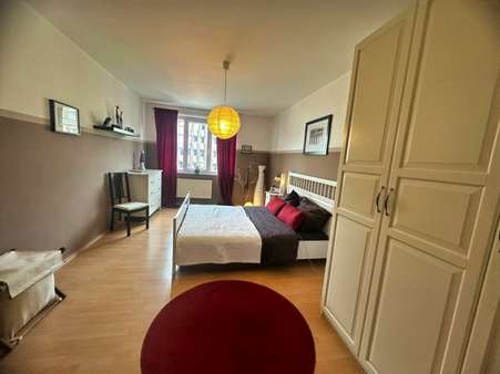 Schlafzimmer - Etagenwohnung in 40237 Düsseldorf mit 81m² kaufen