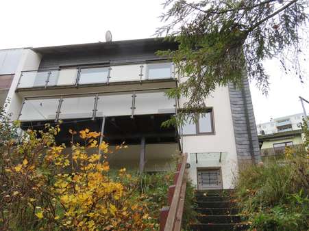 Blick von hinten - Zweifamilienhaus in 42555 Velbert mit 123m² kaufen