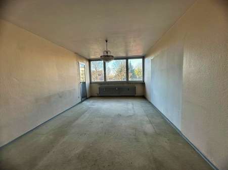 Wohnzimmer - Etagenwohnung in 40878 Ratingen mit 53m² kaufen