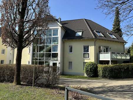 Vorderansicht Vorderansicht - Etagenwohnung in 42549 Velbert mit 79m² kaufen