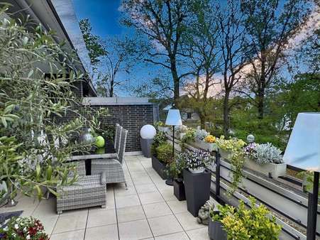 Dachterrasse - Etagenwohnung in 40723 Hilden mit 117m² kaufen
