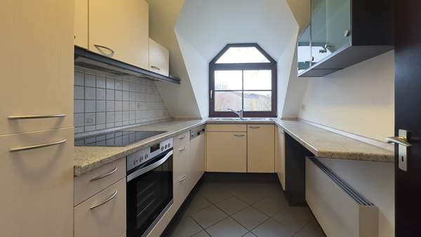 Küche - Dachgeschosswohnung in 40882 Ratingen mit 82m² kaufen