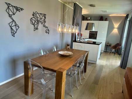 Essbereich - Etagenwohnung in 40211 Düsseldorf mit 99m² kaufen