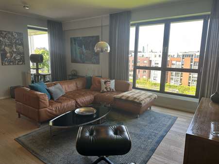 Wohnzimmer Wohnzimmer - Etagenwohnung in 40211 Düsseldorf mit 99m² kaufen