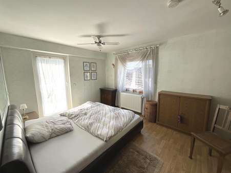Schlafzimmer Schlafzimmer - Maisonette-Wohnung in 42899 Remscheid mit 90m² kaufen