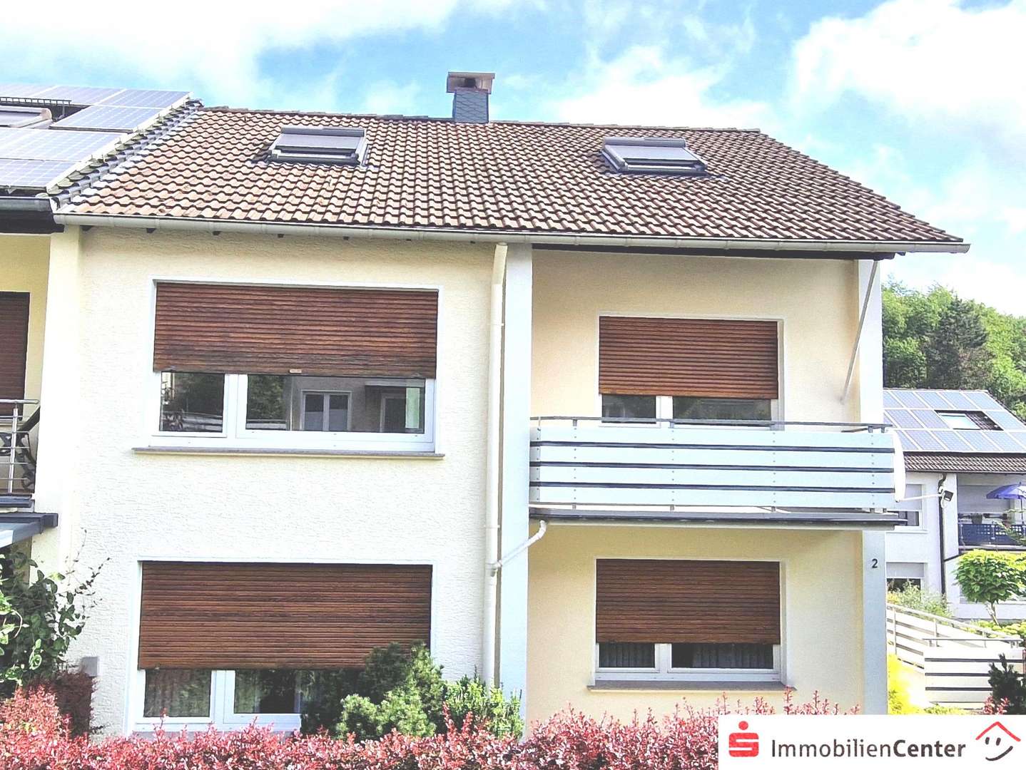 Frontbild Frontbild - Doppelhaushälfte in 42899 Remscheid mit 125m² kaufen