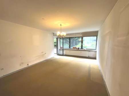 Wohn-/Esszimmer - Etagenwohnung in 42897 Remscheid mit 71m² kaufen