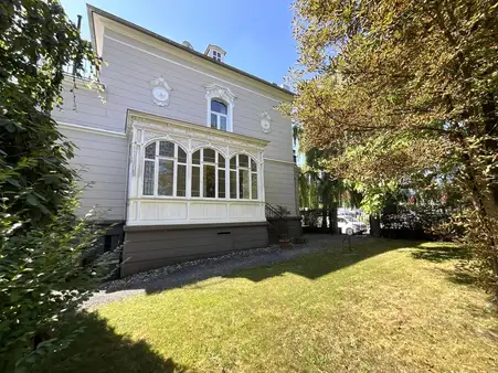 Historische Villa mit Charakter – Denkmalgeschützt in Remscheid-Vieringhausen