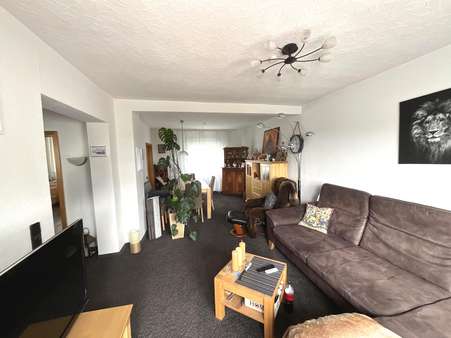Wohn-/Esszimmer Wohn-/Esszimmer - Einfamilienhaus in 42859 Remscheid mit 161m² kaufen