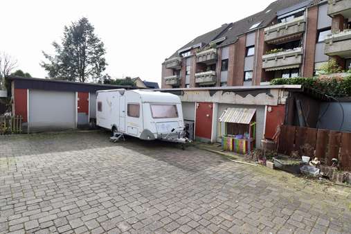 Garagenhof - Einfamilienhaus in 42657 Solingen mit 147m² kaufen