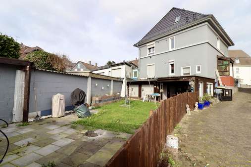 Rückansicht / Garten - Einfamilienhaus in 42657 Solingen mit 147m² kaufen